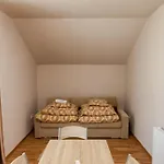 Barathegyi Panzio Es Elmenypark Bed & Breakfast Miskolc